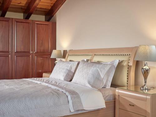 Mont Bleu Luxury Villa