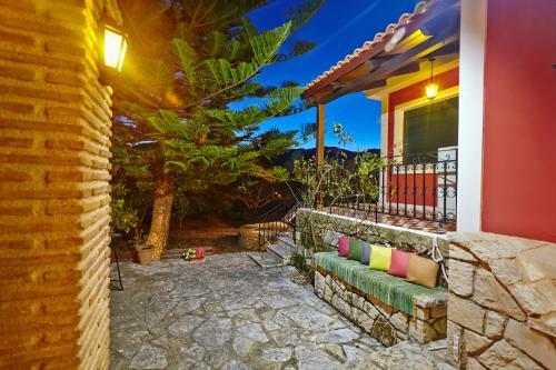 Anemelia' Villa