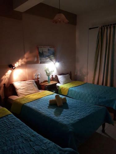 Hostal Glyfoneri Pension