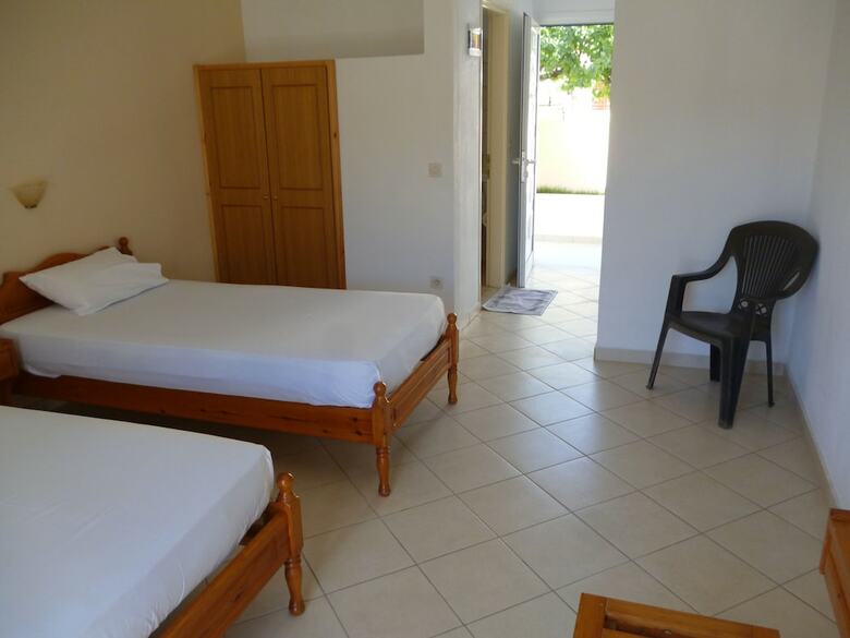 Apartamento Alexandros Guest House