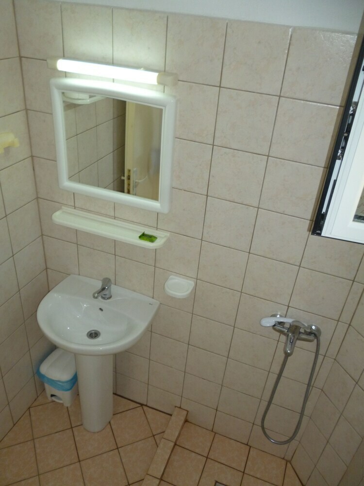 Apartamento Alexandros Guest House