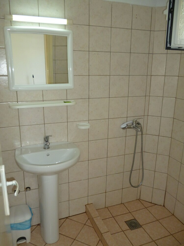 Apartamento Alexandros Guest House