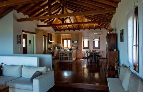 Villa Iliana