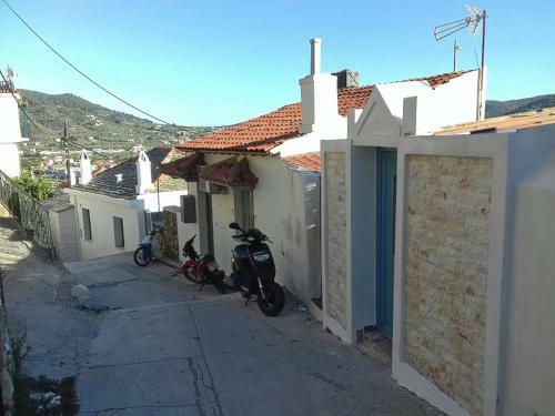 Skopelos Traditional Villa