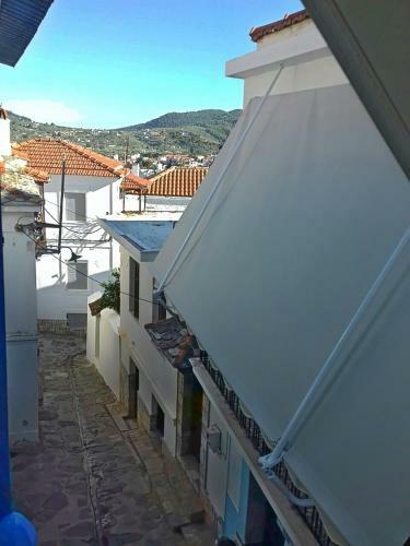 Skopelos Traditional Villa