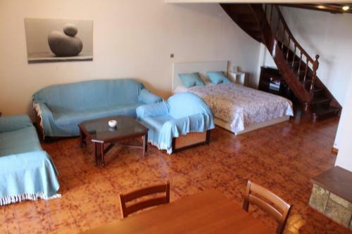 Villa Azure Sunrise 40m. From The Sandy Beach.