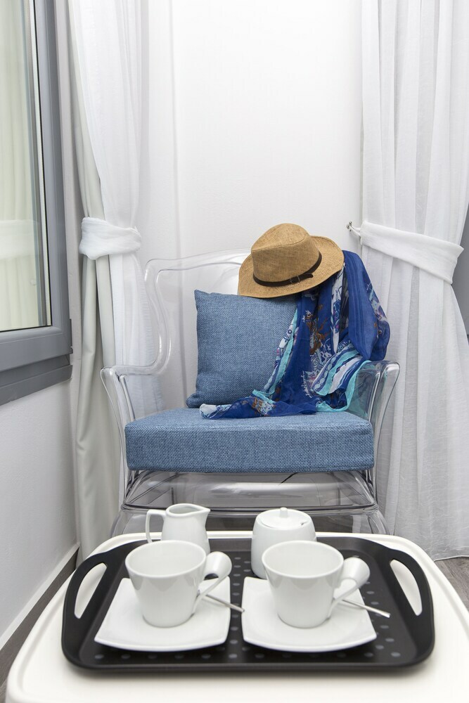 Naxos Rock Villas