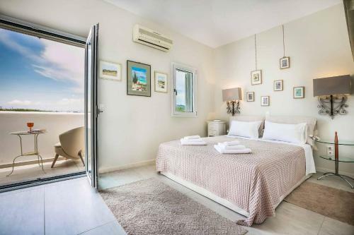 Villa Ai Helis Beach House