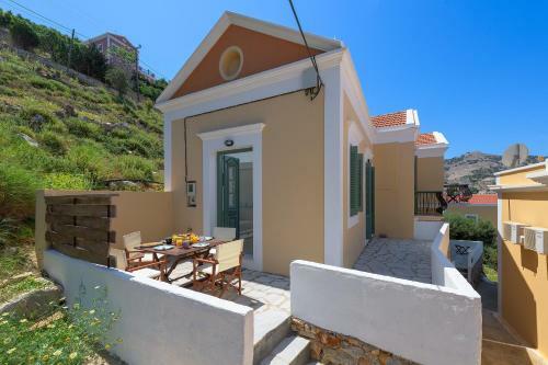 Villa Blue Wave Astradeni House