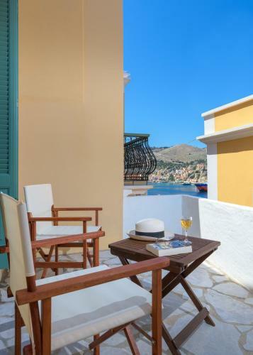 Villa Blue Wave Astradeni House