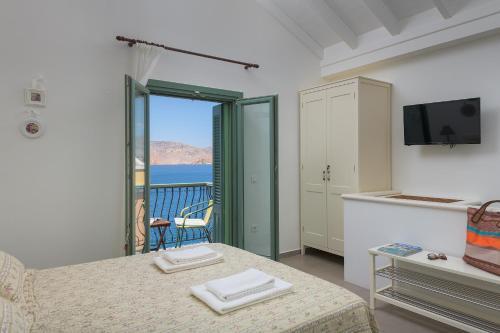Blue Wave Egli Villa