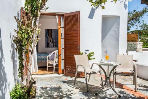 Alianthos Villa