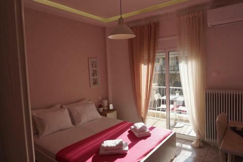 Aristotelous Square Luxury Apartment