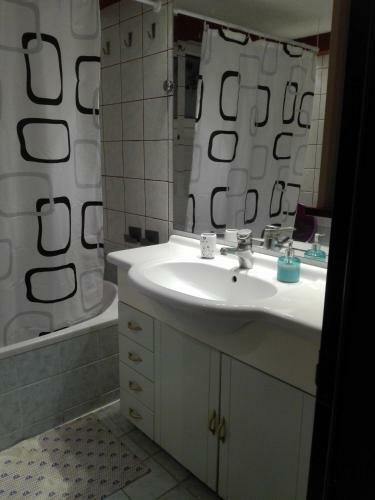 Navarino Square Apartment