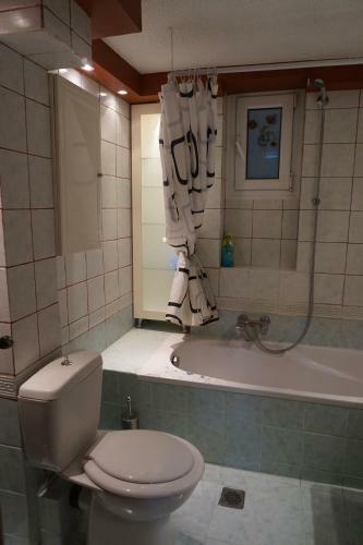 Navarino Square Apartment