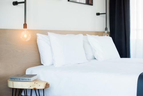 Bed & Breakfast White Luxury
