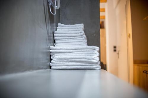 Thesseasyliving Apartments
