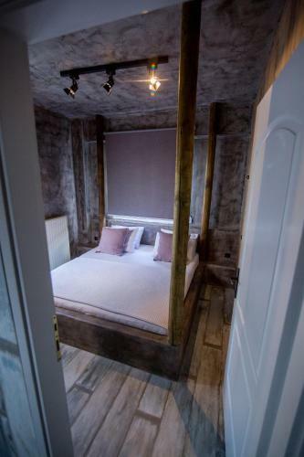 Thesseasyliving Apartments