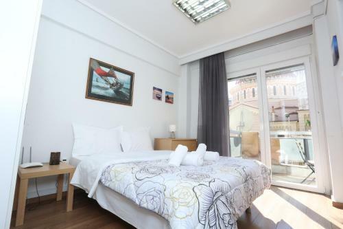 Apartamento Mitropoly City Center