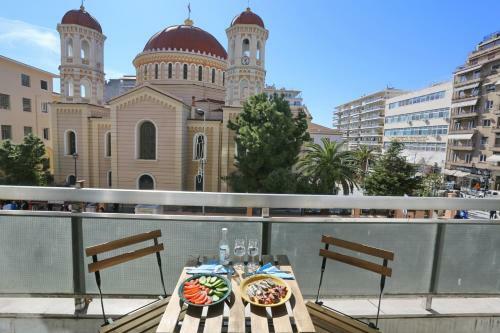 Apartamento Mitropoly City Center