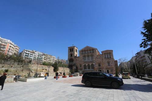 Saint Dimitris Center Sea View Apartment
