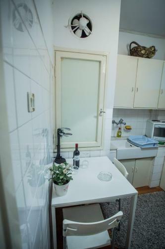 Thessaloniki White Tower Apartment