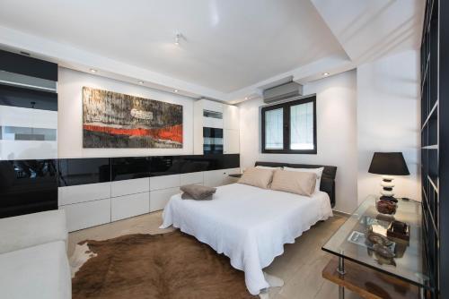 Fabulous Sea View Apartment