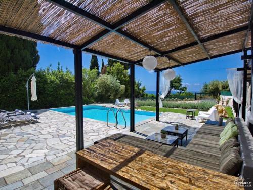 Trapezaki Villa Sleeps 6