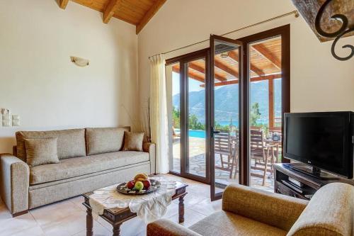 Vasiliki Villa Sleeps 2 Pool Air Con Wifi