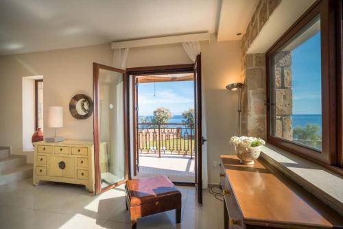 Vasilikos Villa Sleeps 6 Pool Air Con Wifi