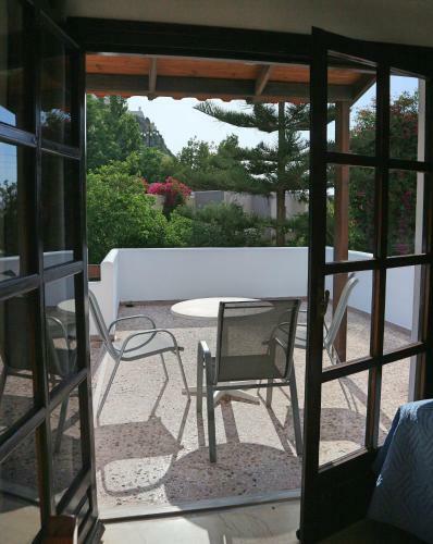 Oliaria Apartments