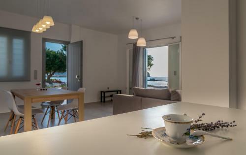 Milos Waves Luxury Apartments