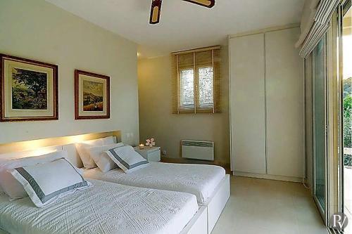 Porto Cheli Villa Sleeps 6 Pool Air Con T647925