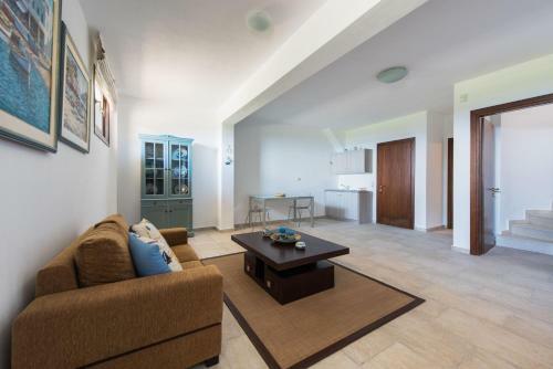 #luxlikehome Villa D' Oro