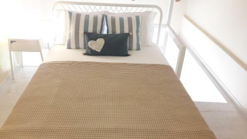 Bizaniou Apartment 69