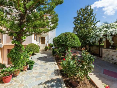 Spacious Apartment In Prines Near Sea
