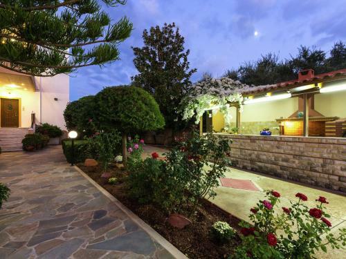 Spacious Apartment In Prines Near Sea