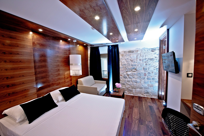 Jupiter Luxury Hotel