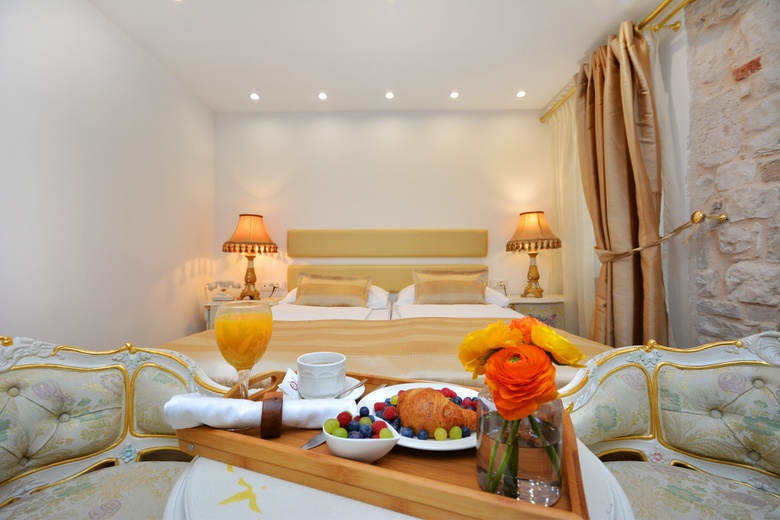 Jupiter Luxury Hotel