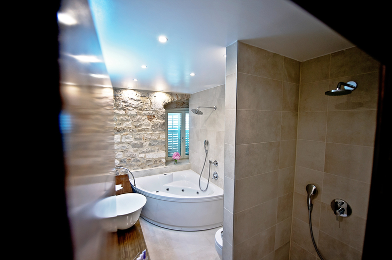 Jupiter Luxury Hotel
