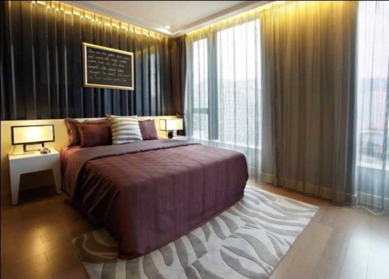 Q-city Hotel