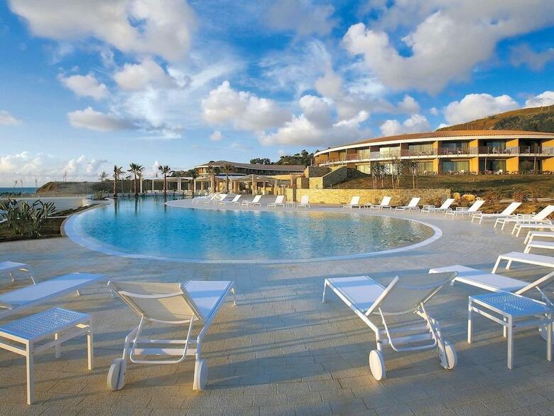 Hotel Capovaticano Resort Thalasso And Spa
