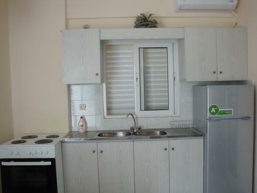 Zachariou Apartments II