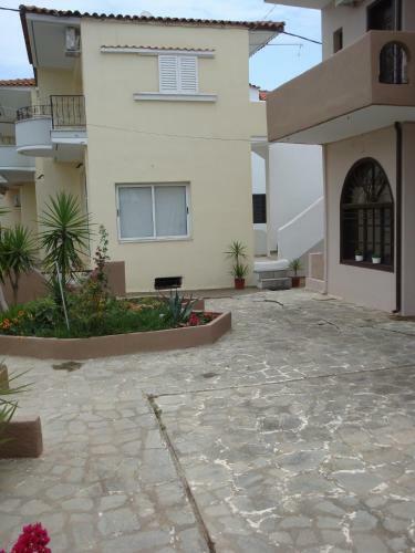 Zachariou Apartments II
