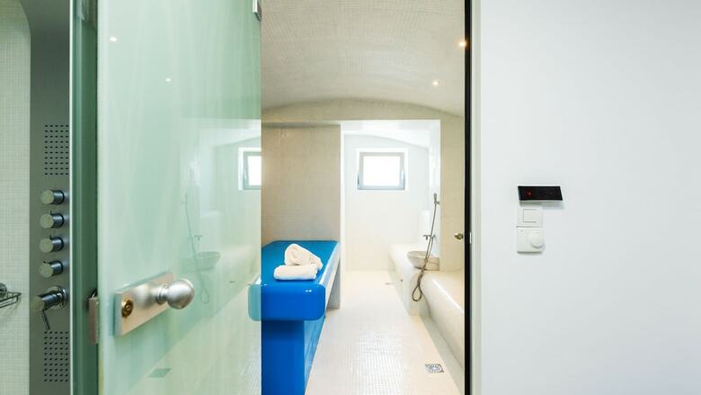 Menta City Boutique Hotel