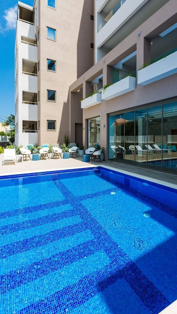 Menta City Boutique Hotel