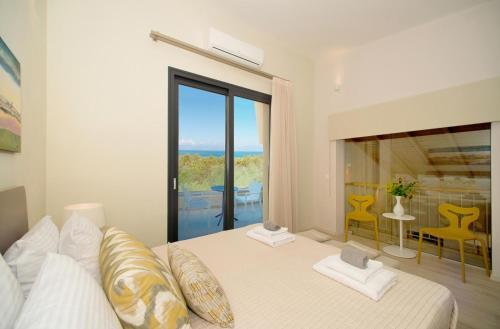 Roda Villa Sleeps 8 Pool Air Con Wifi