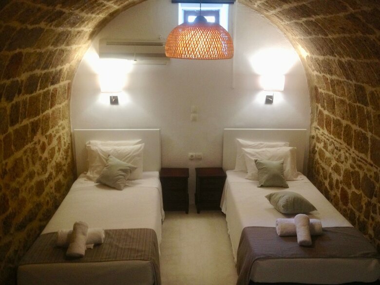 Hostal Auberge 32