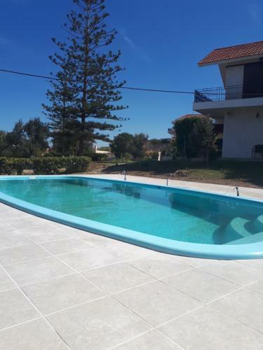Stemma Pool Villa