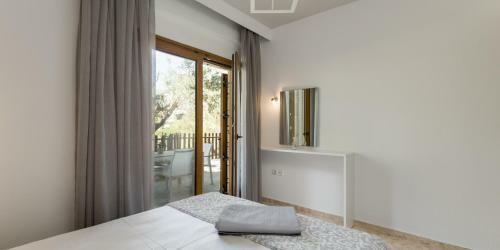 Elaia Villas, Elani
